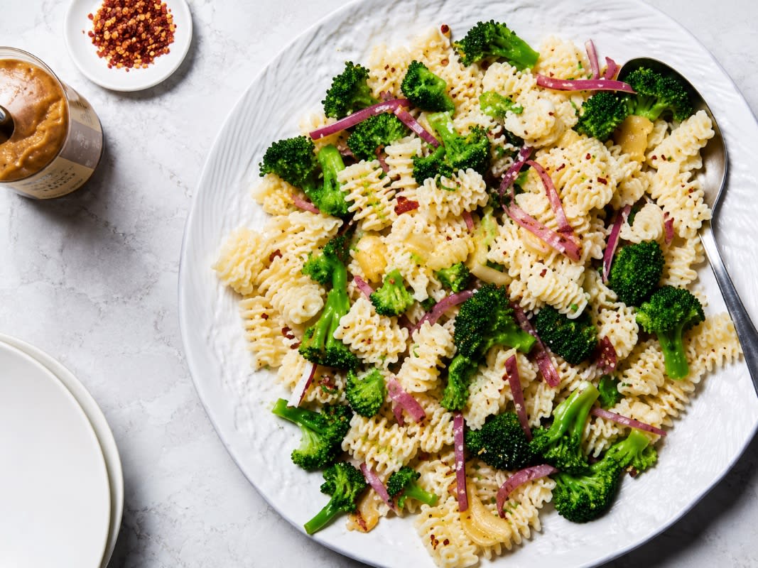 Primi Fusilli Maximo with Salami, Broccoli, and Red Peppers in Garlic Olive Oil