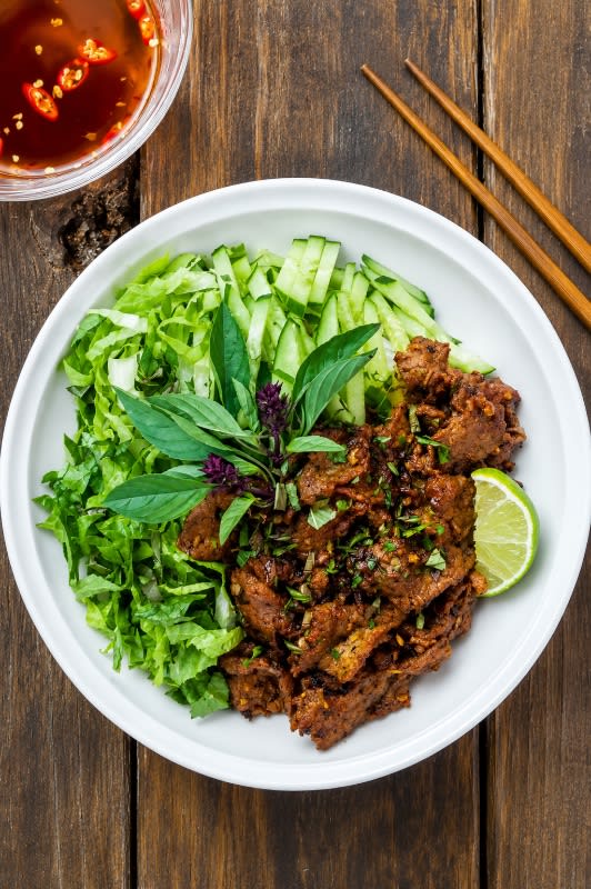 Thai Style Beef with Lemongrass 