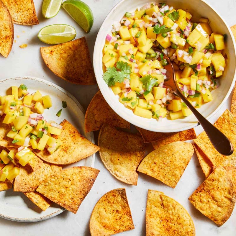 Mango Salsa with Tortilla Chips