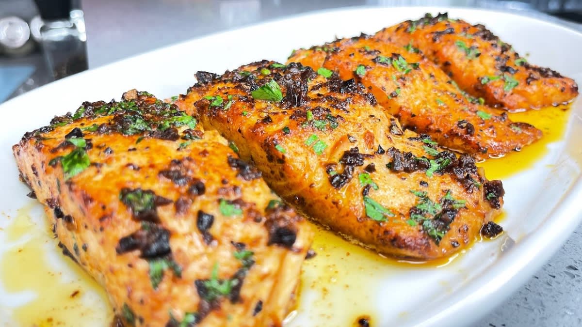 Salmon Al Ajillo