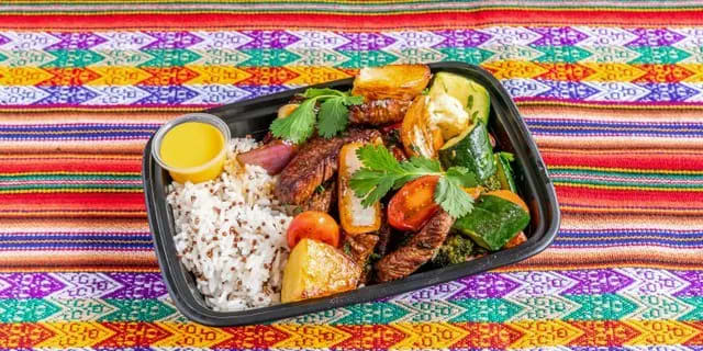 Lomo Saltado Boxed Meal