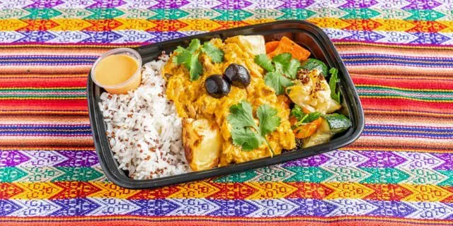 Creamy Yellow Chicken Boxed Meal