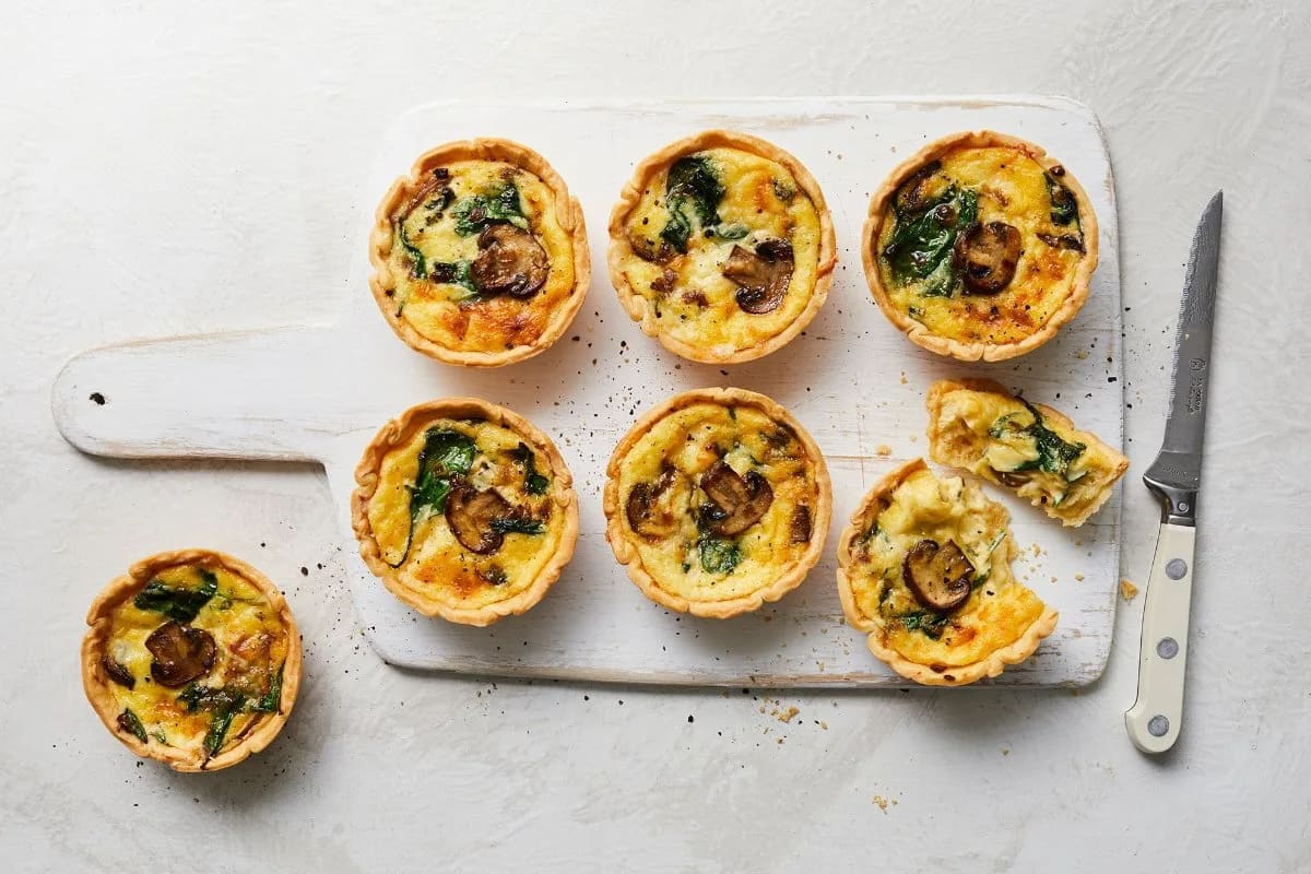 Mini Quiche Bites with Mushrooms or Spinach (2 Pieces)
