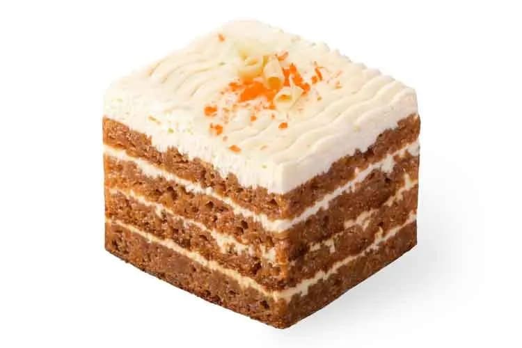 4 Layers Carrot Cake