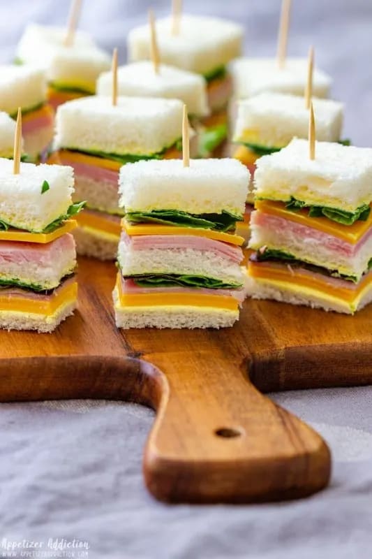 Assorted Mini Tea Sandwiches (2 Pieces)
