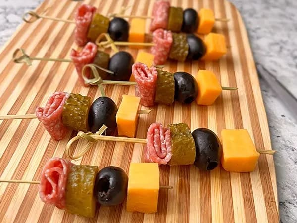 Salami, Cheese, and Olive Skewers (2 Pieces)