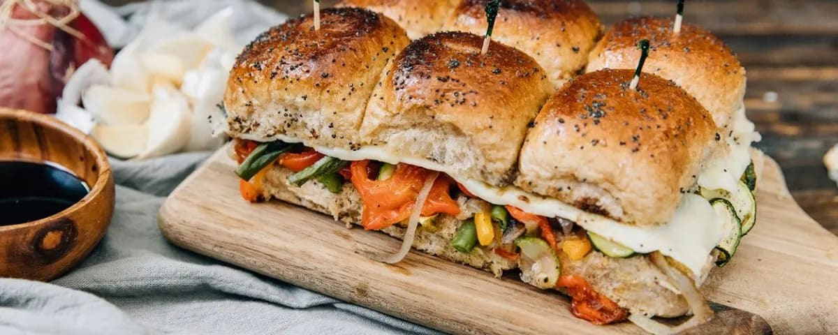 Vegetarian Sliders (2 Pieces)