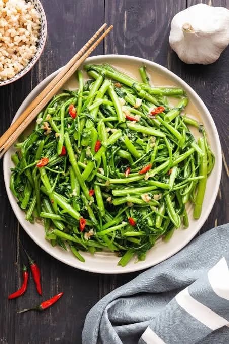 Stir-Fried Water Spinach With Fermented Bean Curd