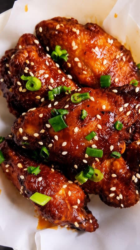 KAMIKAZE CHICKEN WINGS