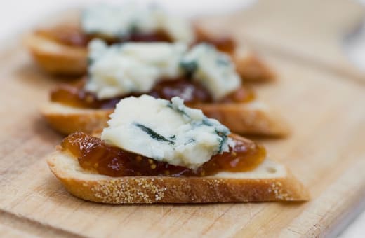 Blue Cheese and Fig Crostini