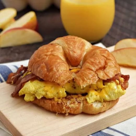 Eggs & Cheese Croissant