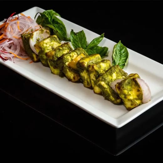 Hari Mirch Paneer