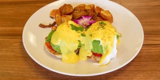 California Eggs Benedict Tray