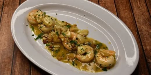 Gamberetti All'Aglio- Will serve 7 people