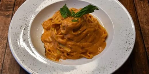 Pink Sauce-Serves 7