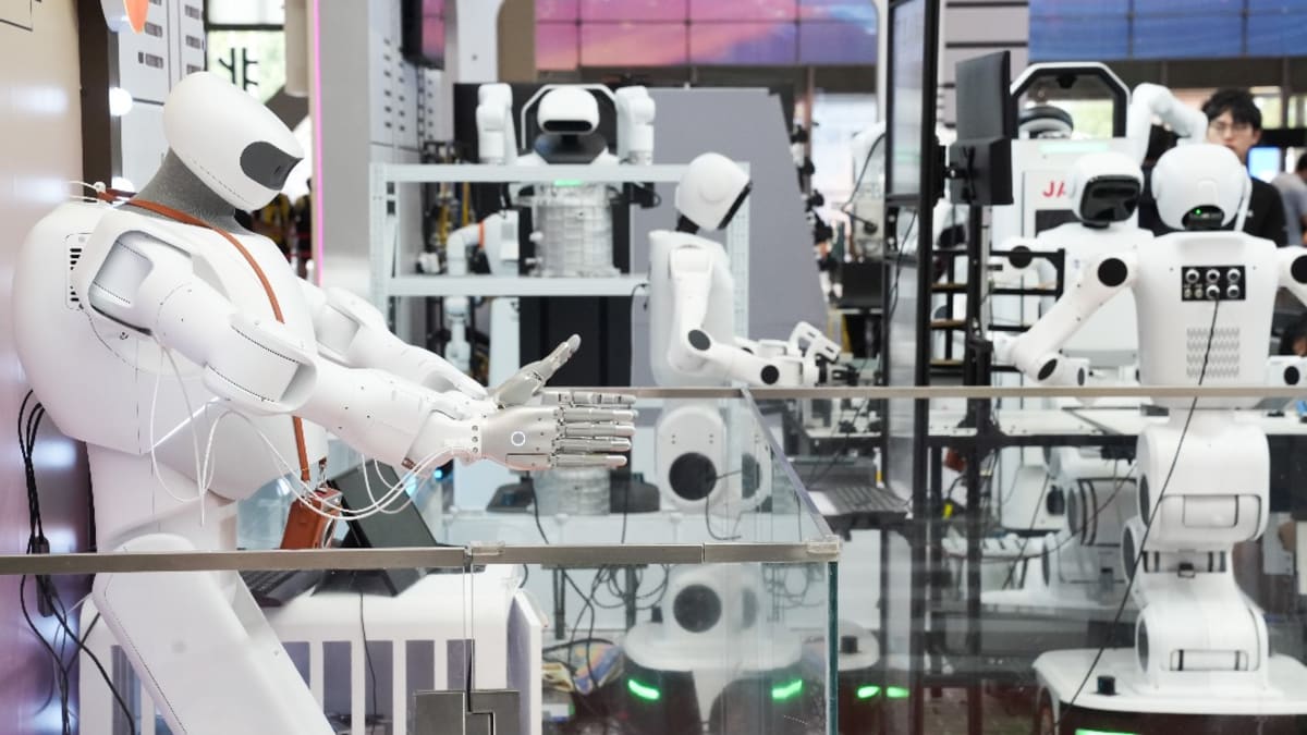 Shanghai Opens China's First Humanoid Robot Training Center - Image 2