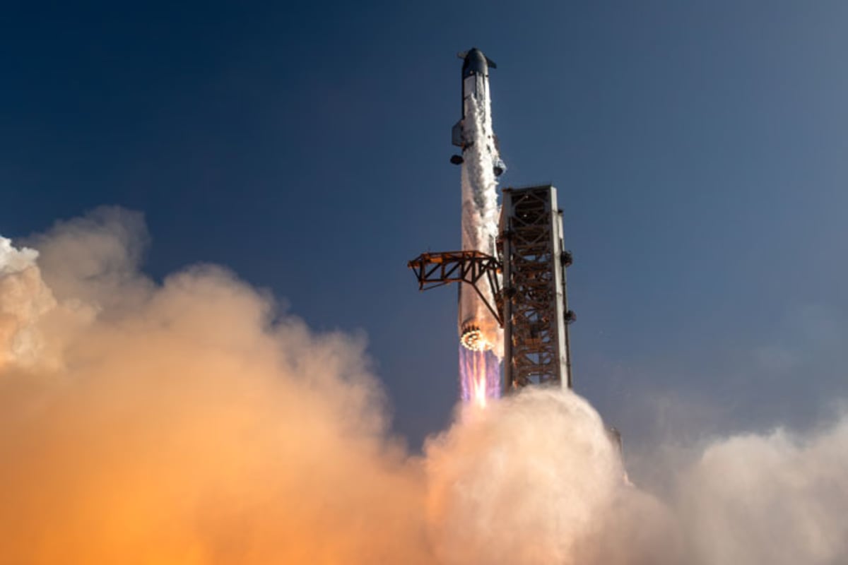 SpaceX Starship Flight 13 Achieves Major Milestones