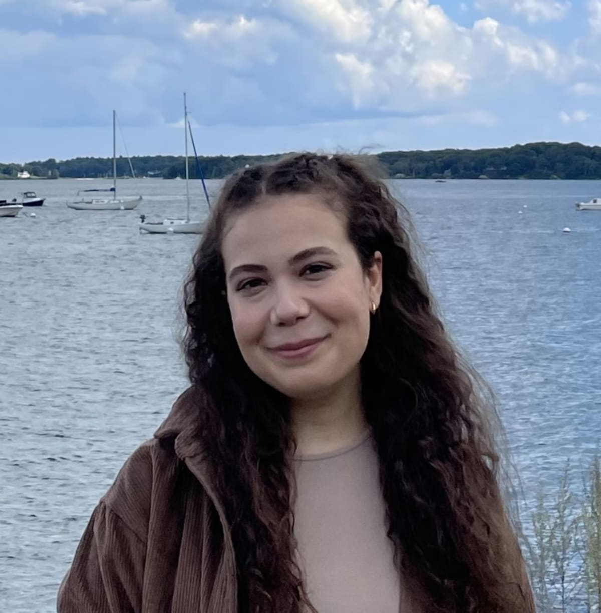 Hawaii Mom Wins National Scholarship While Caring for Seniors - Image 2