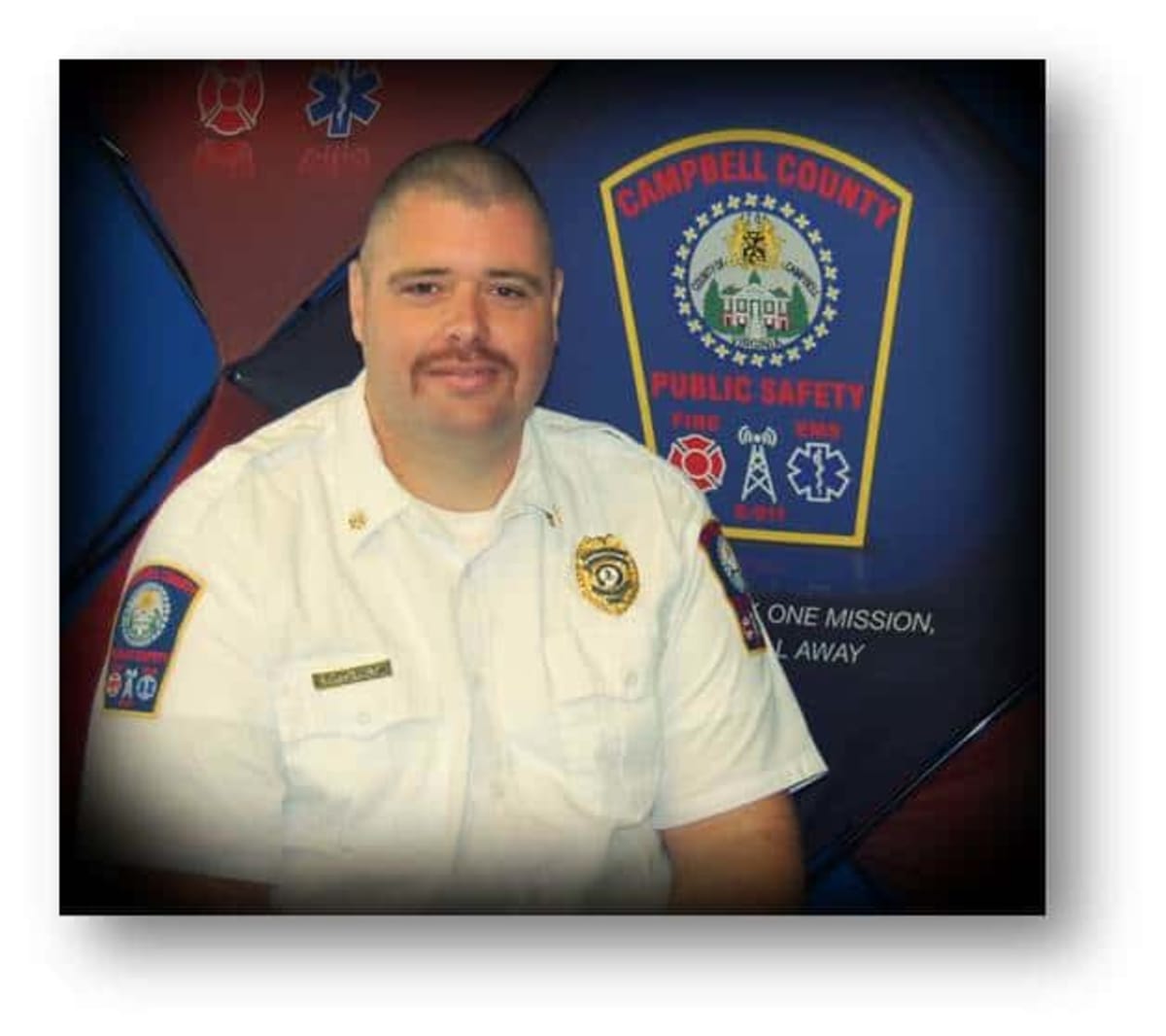 Firefighters Train to Save Pets During House Fires - Image 2