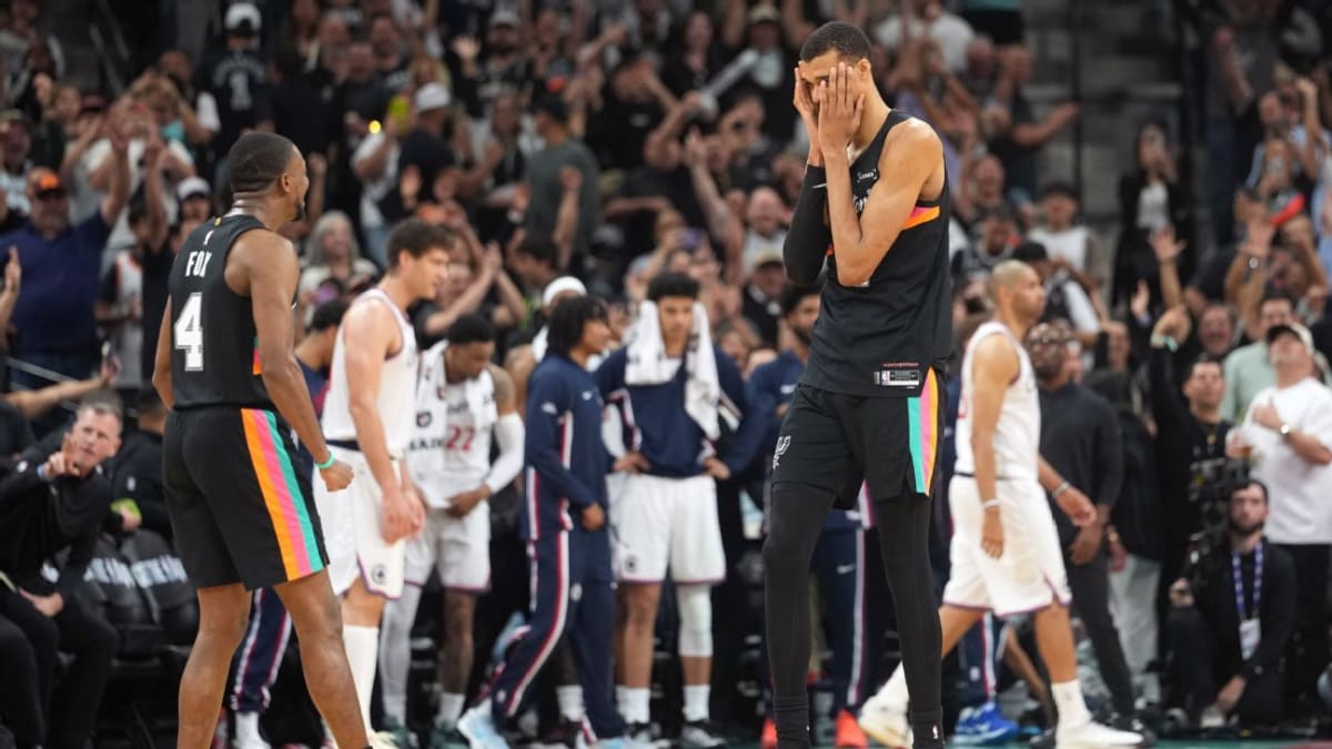 Spurs Erase 25-Point Deficit in Second-Best Comeback Ever