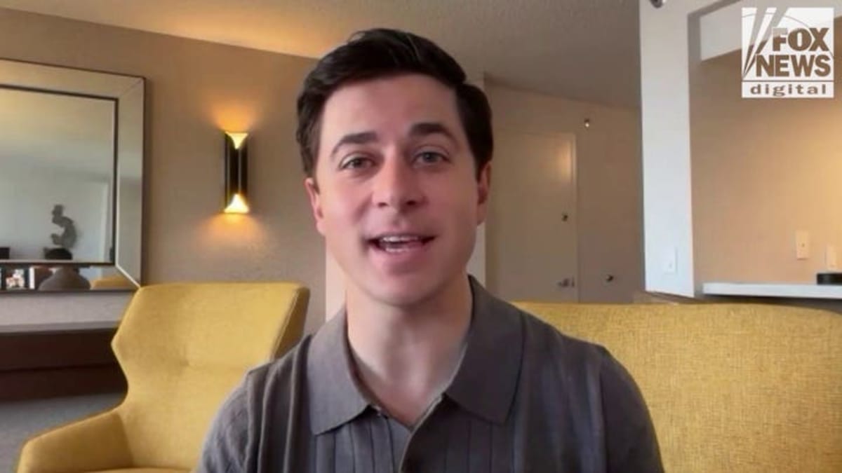Disney Star David Henrie Sees Gen Z Flooding Churches - Image 4
