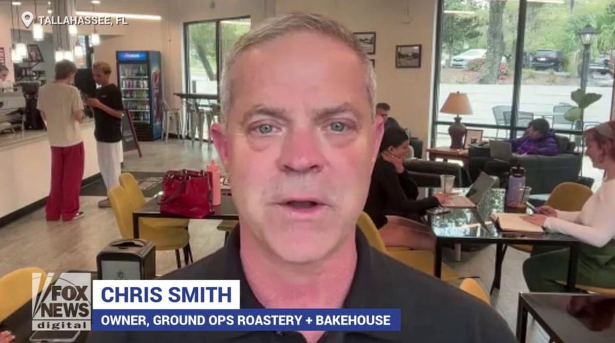 Ryan Gosling Sends Florida Bakery 'Into Another Universe - Image 3