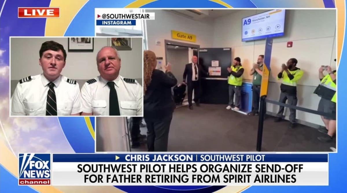 Southwest Pilot Marries Couple at 35,000 Feet - Image 3