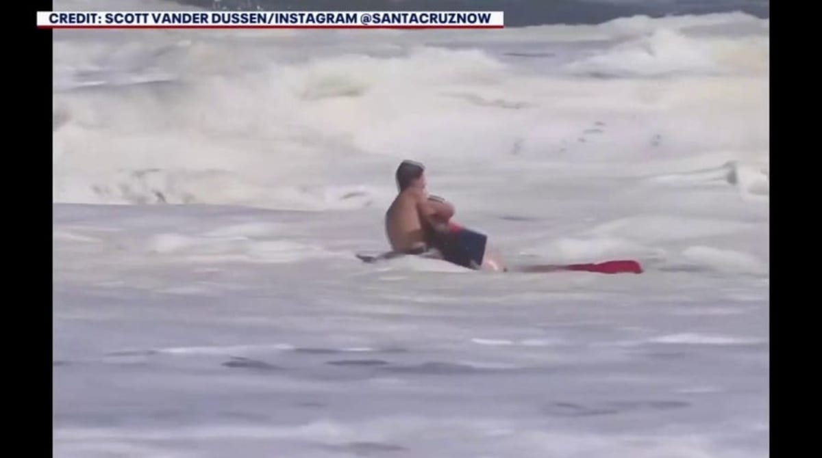 16-Year-Old Lifeguard Saves Child from Monster Surf - Image 2