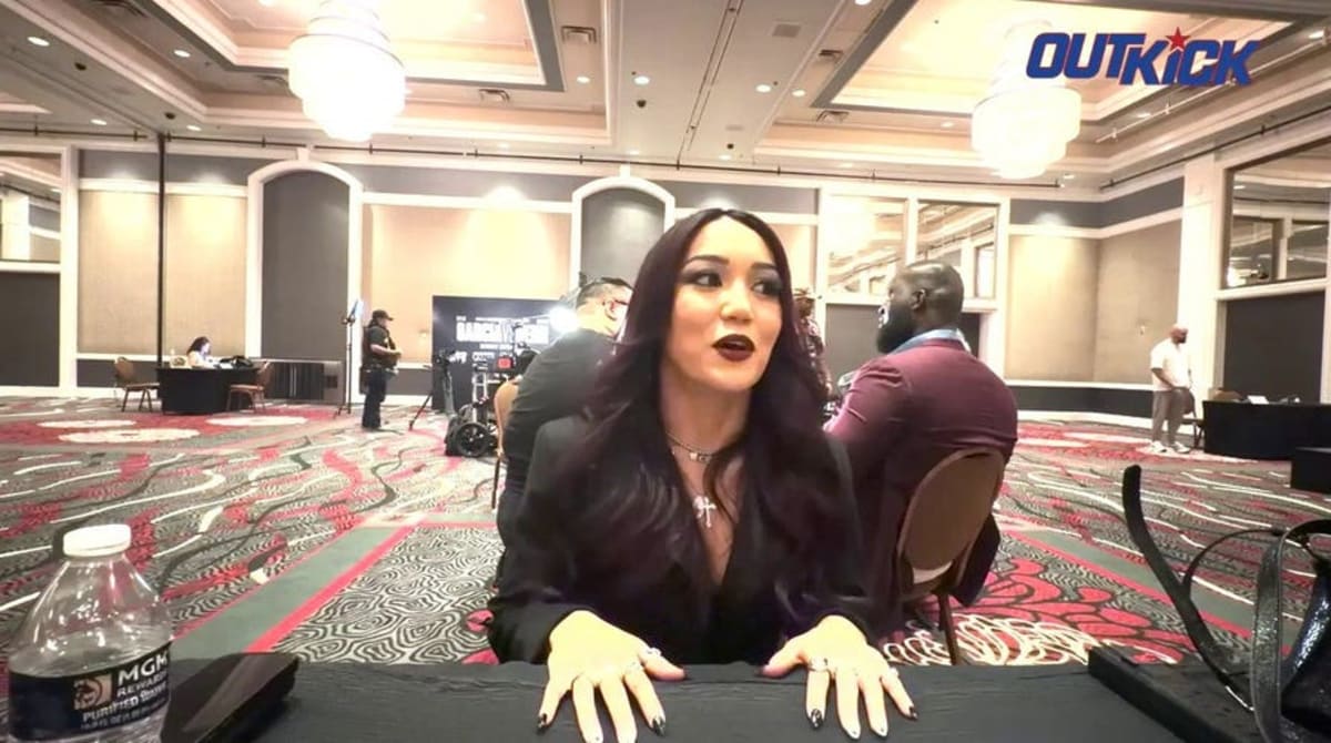WWE Star Roxanne Perez on Fans Respecting Boundaries - Image 3