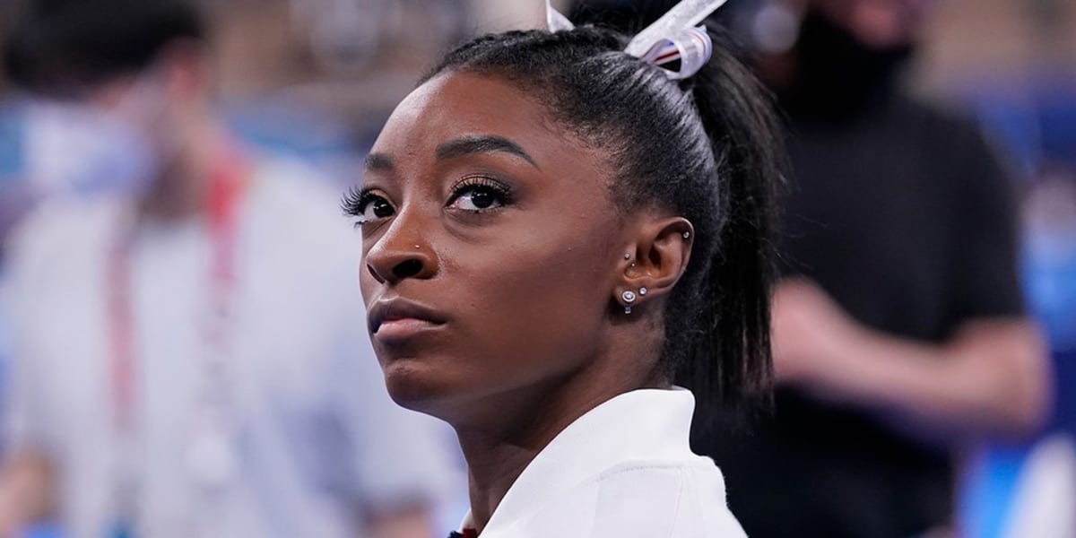 Simone Biles Recovers After Scary Health Experience at Home - Image 2