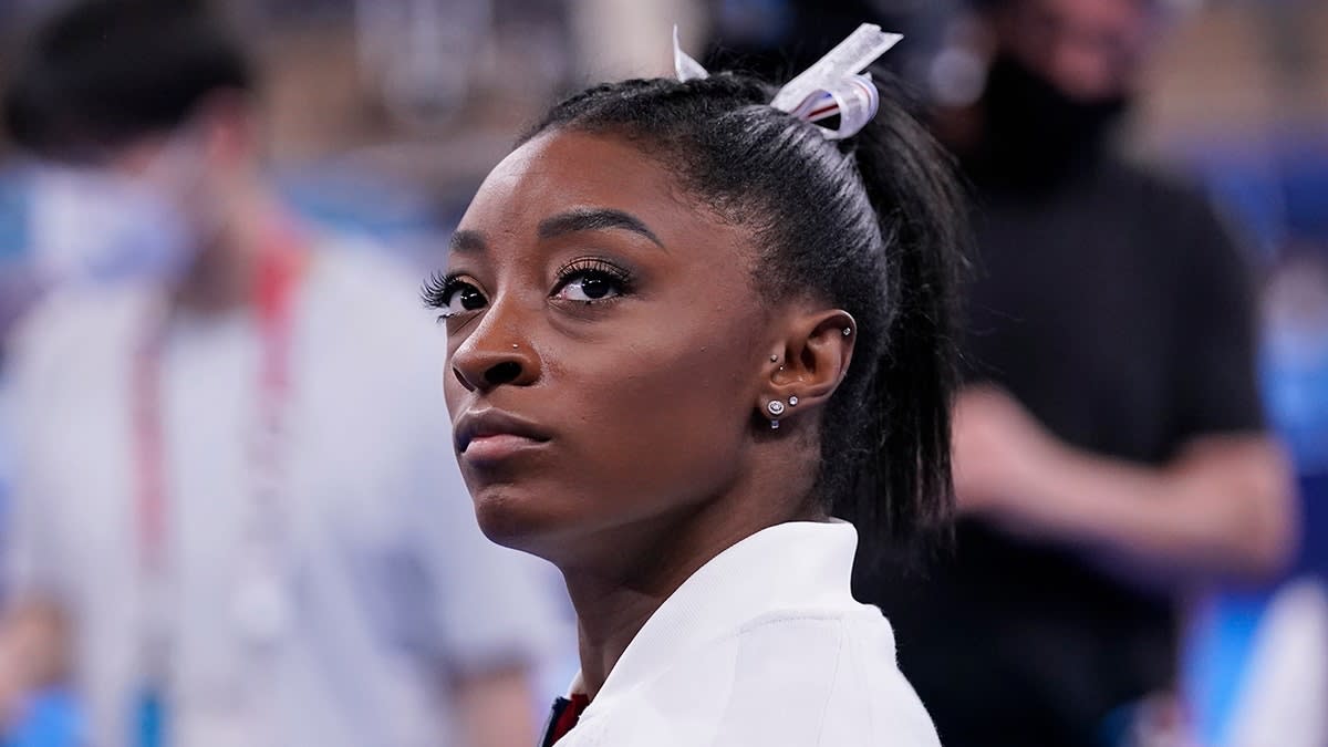 Simone Biles Recovers After Scary Health Experience at Home - Image 3