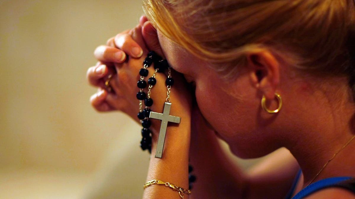 Gen Z Men Fill NYC Churches in Historic Faith Revival - Image 4