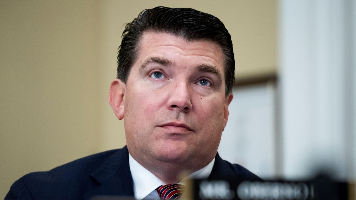 Lawmakers Unite to Reform Big Tech Legal Protections - Image 5