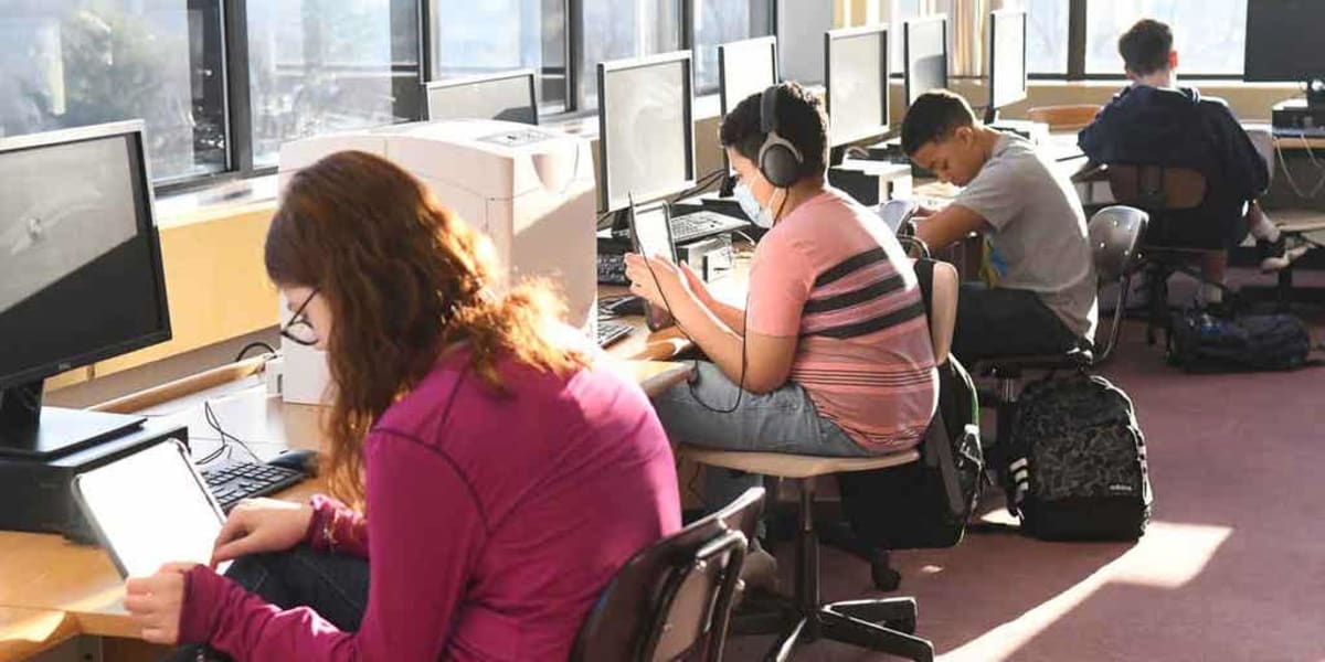 New Tax Credit Gives Parents $1 School Choice in 2027 - Image 2