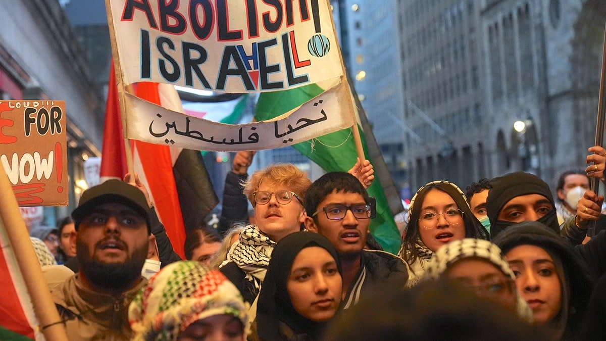 Jewish Teens Launch 473 School Clubs After Oct. 7 - Image 4