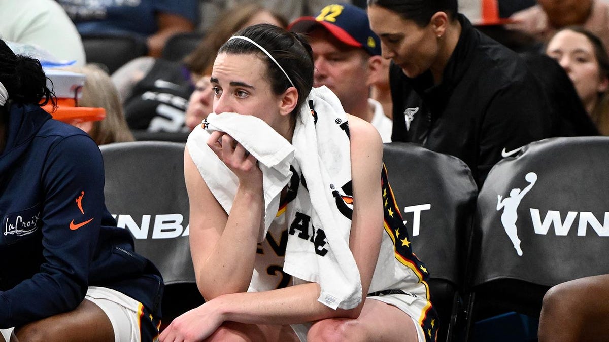 Caitlin Clark Returns Strong After Injury, Scores 22 Points - Image 5