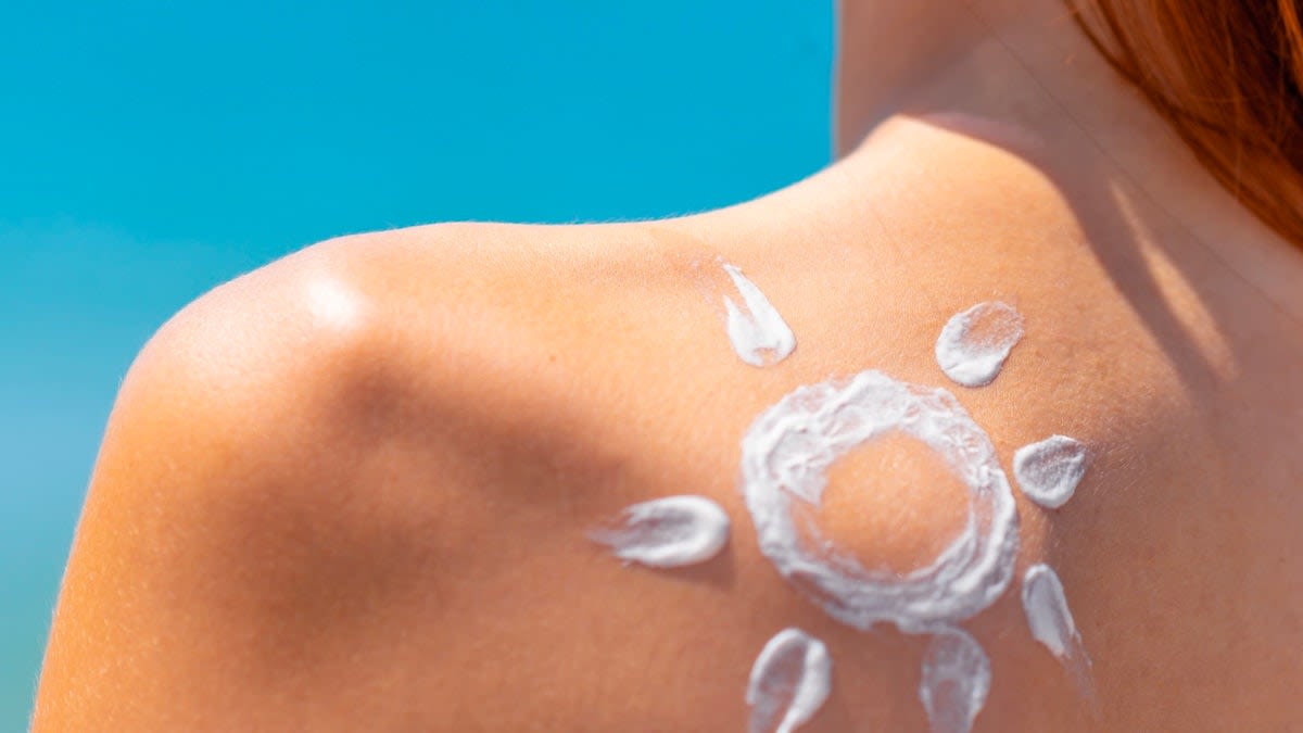 FDA Approves New Sunscreen Ingredient After 25 Years - Image 5