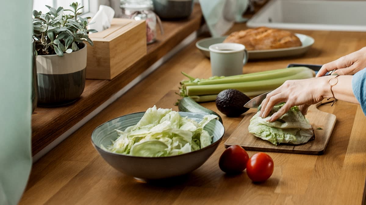 Fiber-Rich Foods Ease Hemorrhoids for Half of Americans 50+ - Image 4