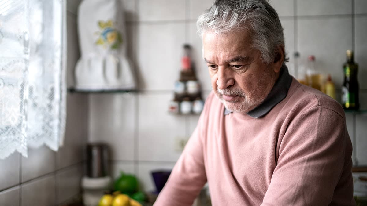 High-Dose Flu Shot Cuts Alzheimer's Risk by 55% for Seniors - Image 3