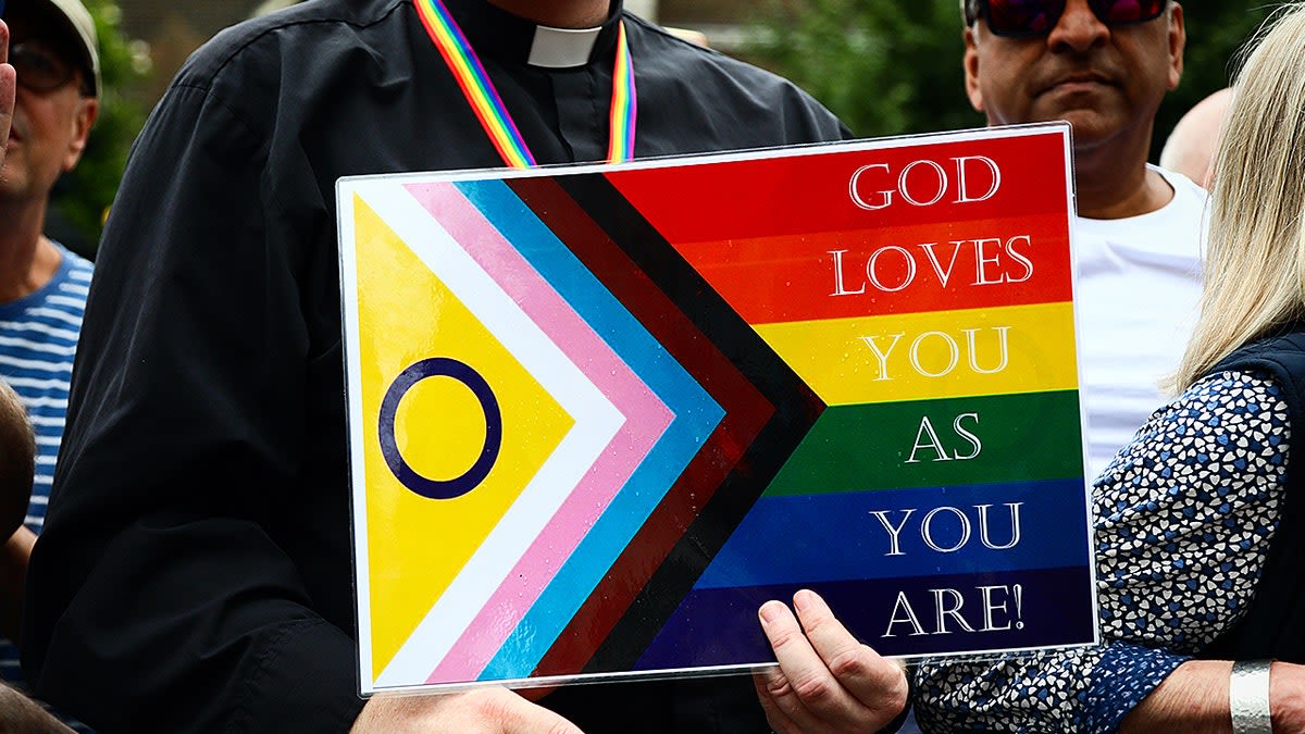 20 Catholic Colleges Celebrate LGBTQ Grads This Spring - Image 3