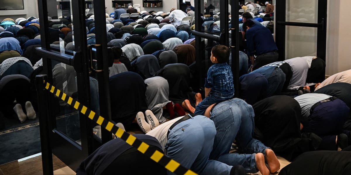 Nashville High School Gives Muslim Students Prayer Time - Image 2