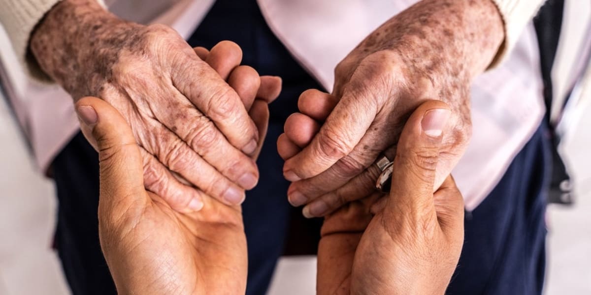 Woman with Alzheimer's Regains Speech After Psilocybin - Image 2