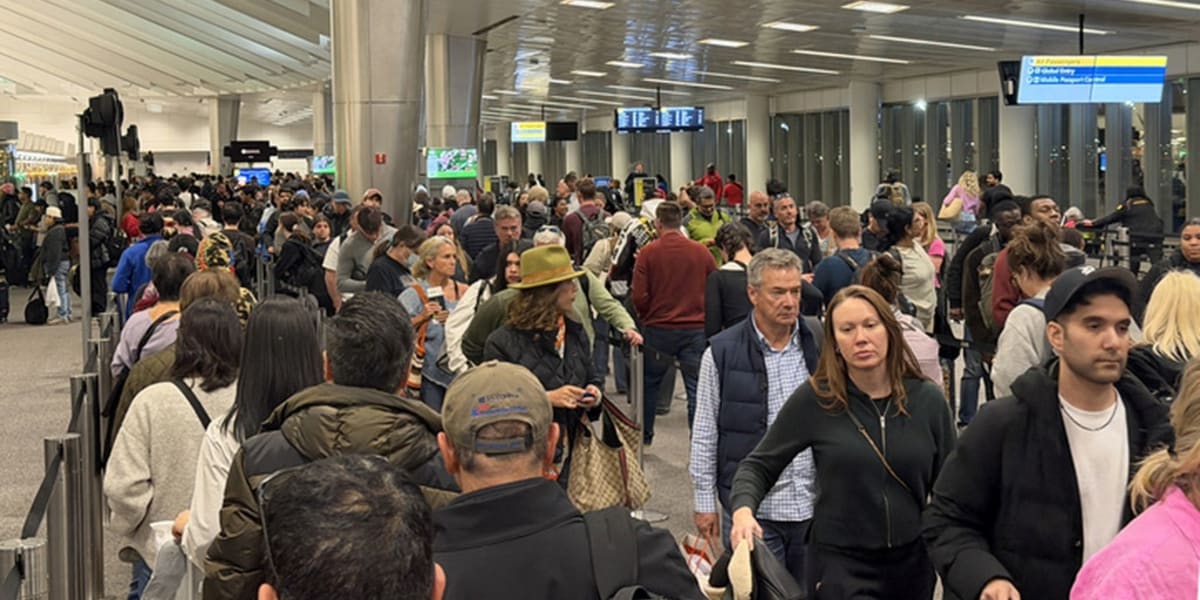 Global Entry Reopens After Homeland Security Shutdown - Image 2