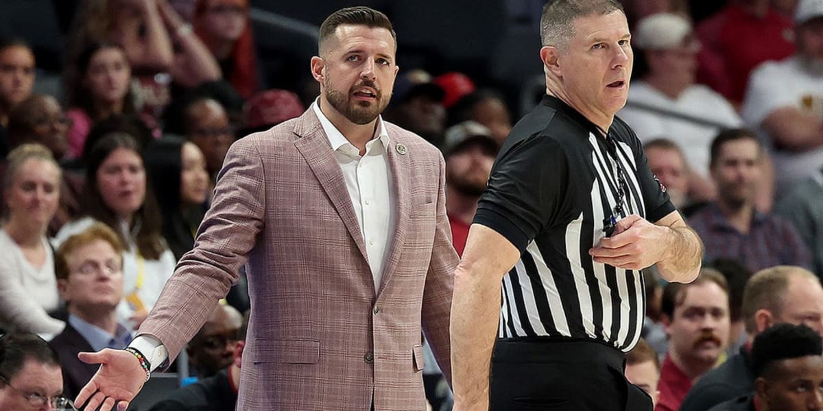 Student Manager's Viral Celebration After Game-Changing Call - Image 2