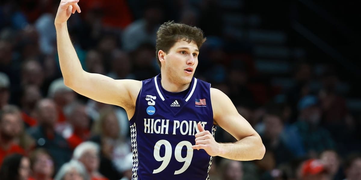 High Point Wins First NCAA Tournament Game in History - Image 2