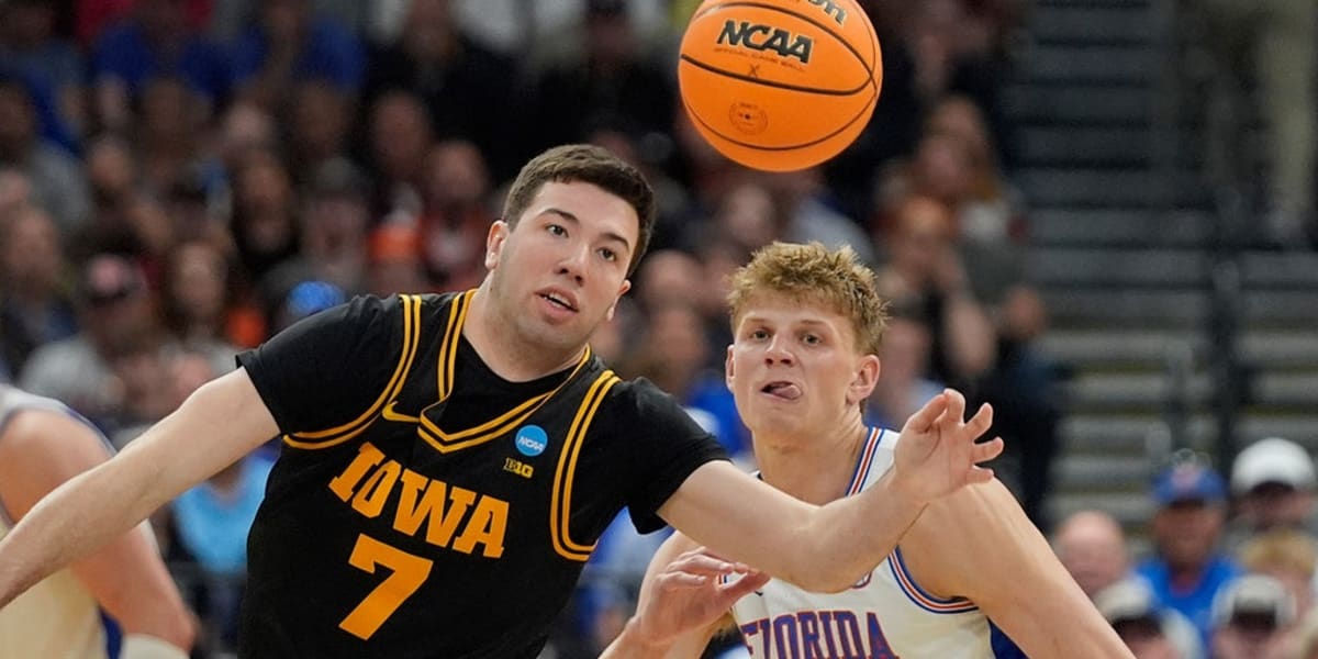 Iowa Stuns Champion Florida With Clutch 3-Pointer - Image 2