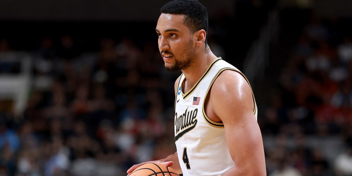 Purdue's Last-Second Tip Sends Team to Elite Eight - Image 2