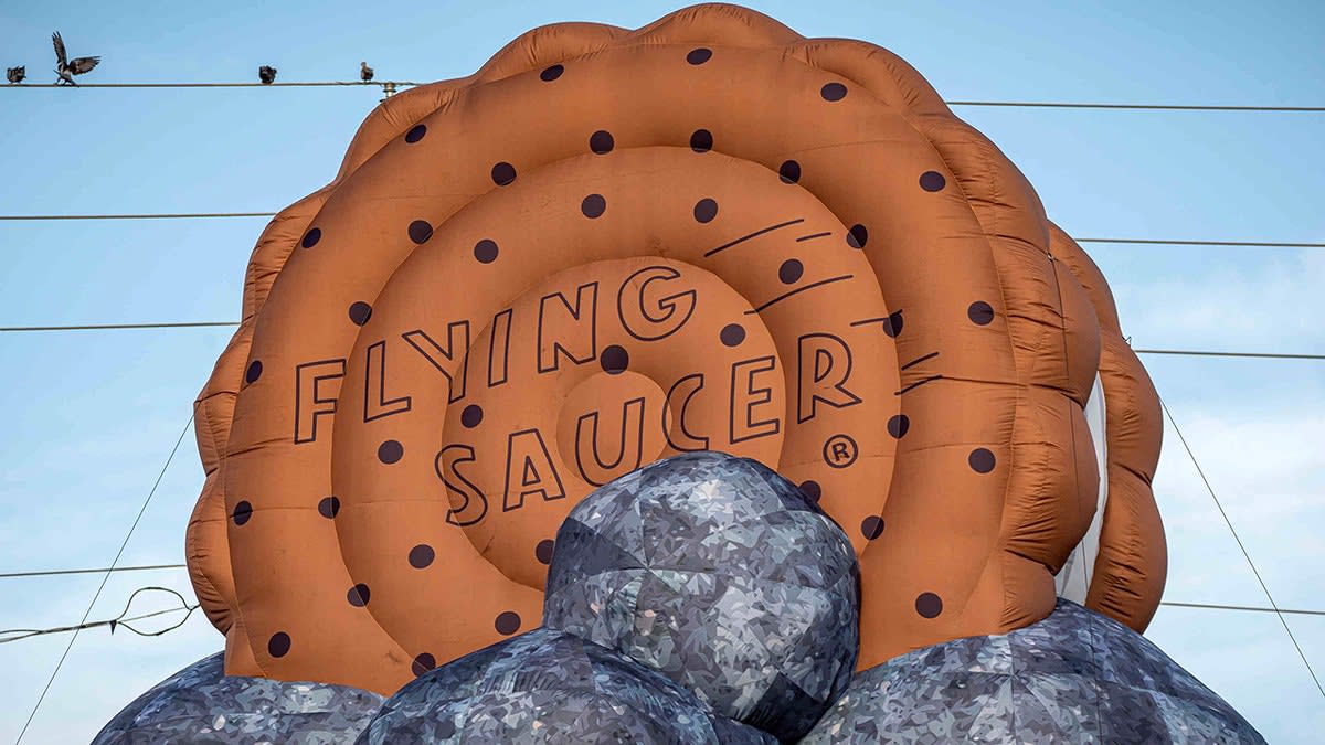 Carvel's Flying Saucer Ice Cream Sandwich Turns 75 - Image 5