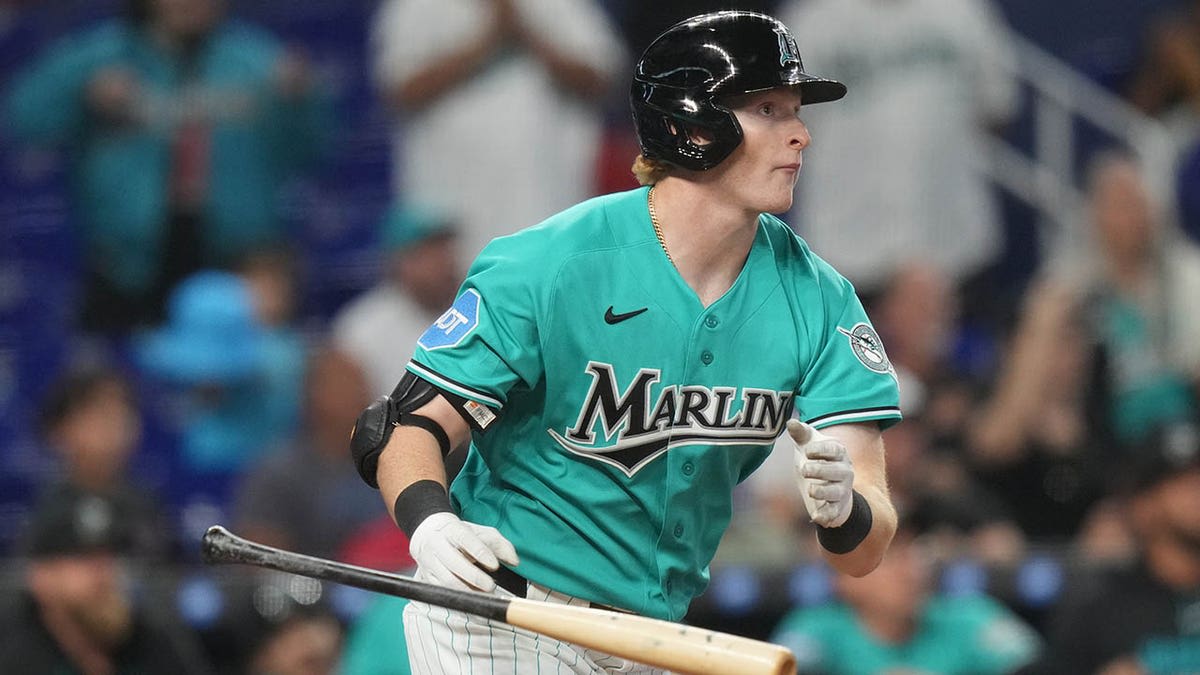 Marlins Start 3-0 in Throwback Teal Jerseys - Image 5