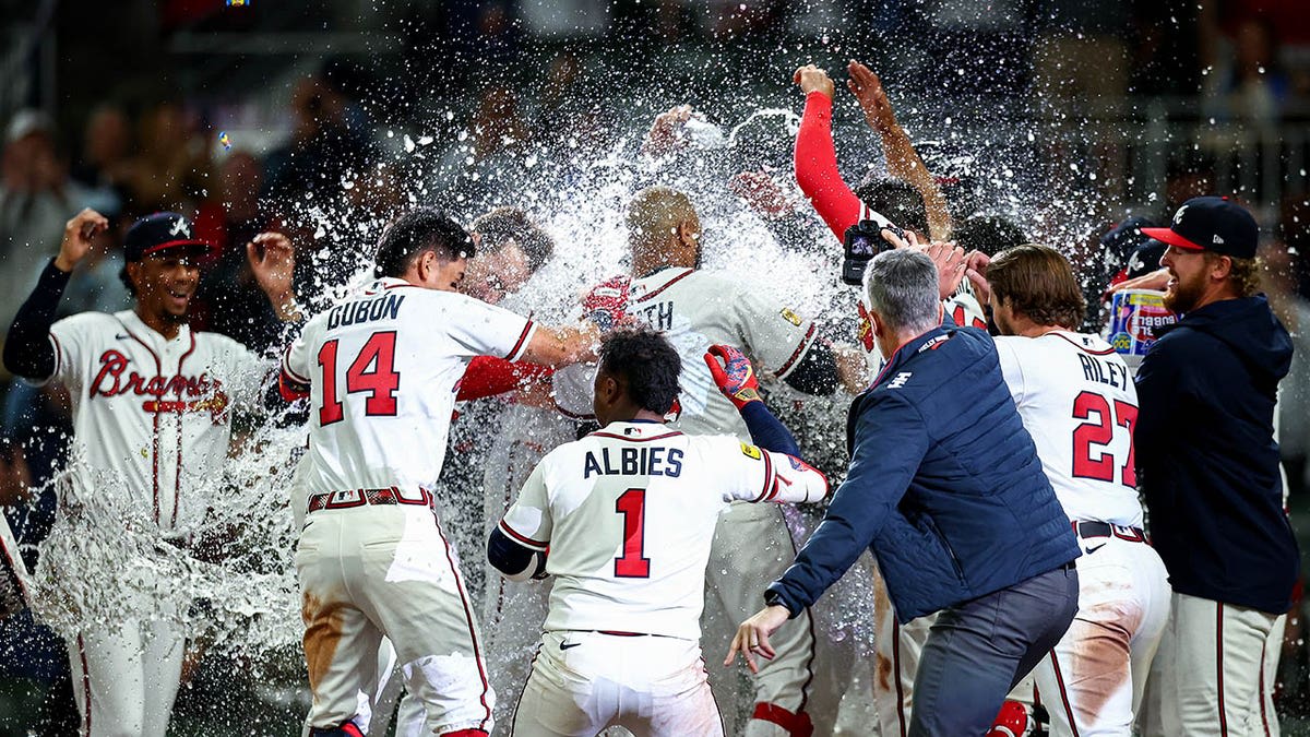 Braves Player Hits Grand Slam Debut After Mom's Death - Image 3